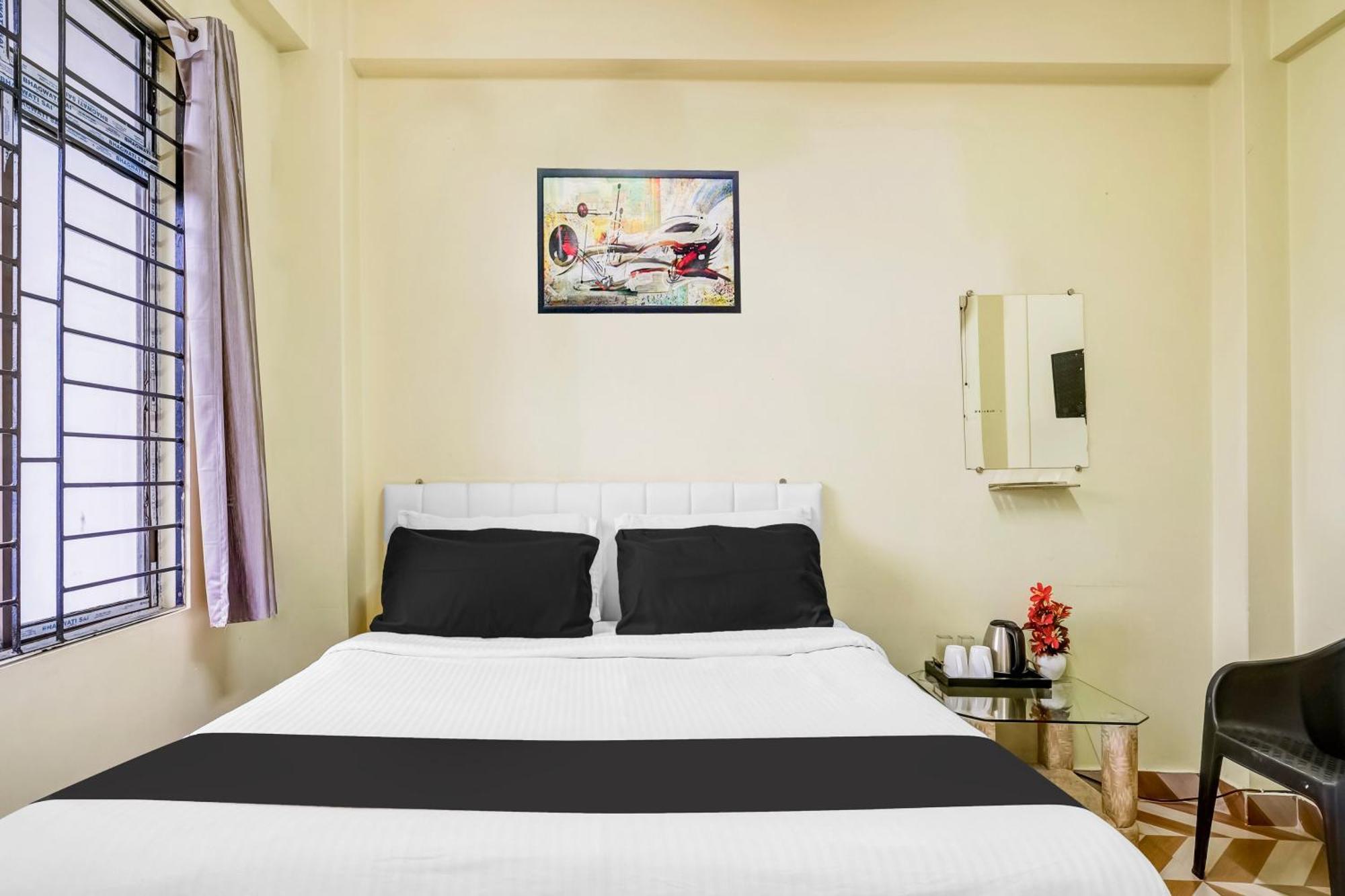 Super Hotel O Rynjah Шилонг Екстериор снимка